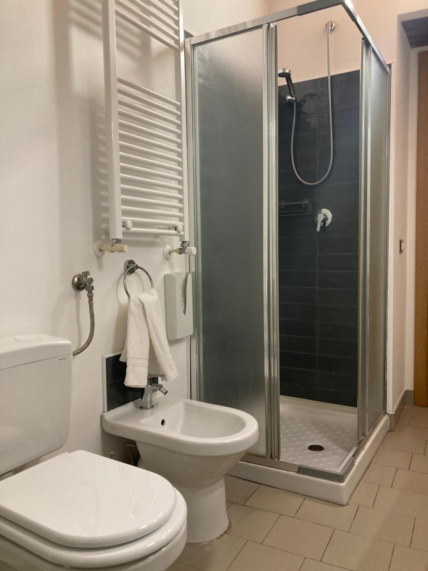 4Stanze Hotel Naples Exterior photo