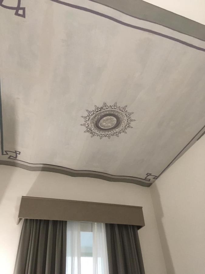 4Stanze Hotel Naples Exterior photo